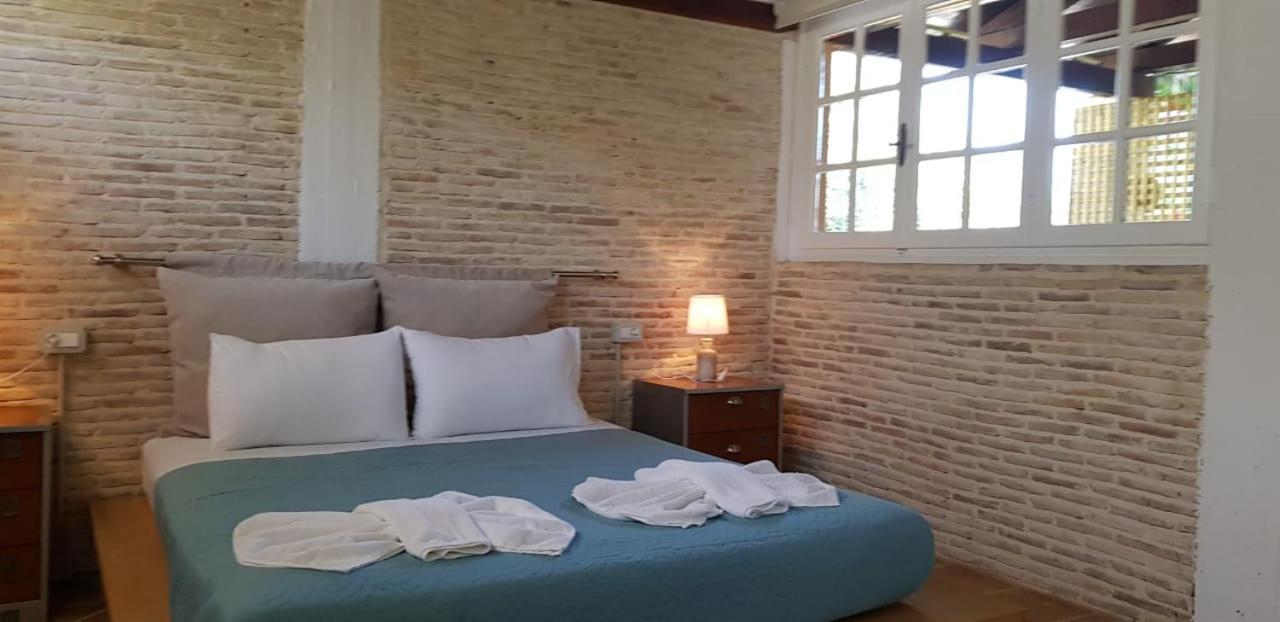 Anemona Apartments And Studios Vasilikí Екстериор снимка