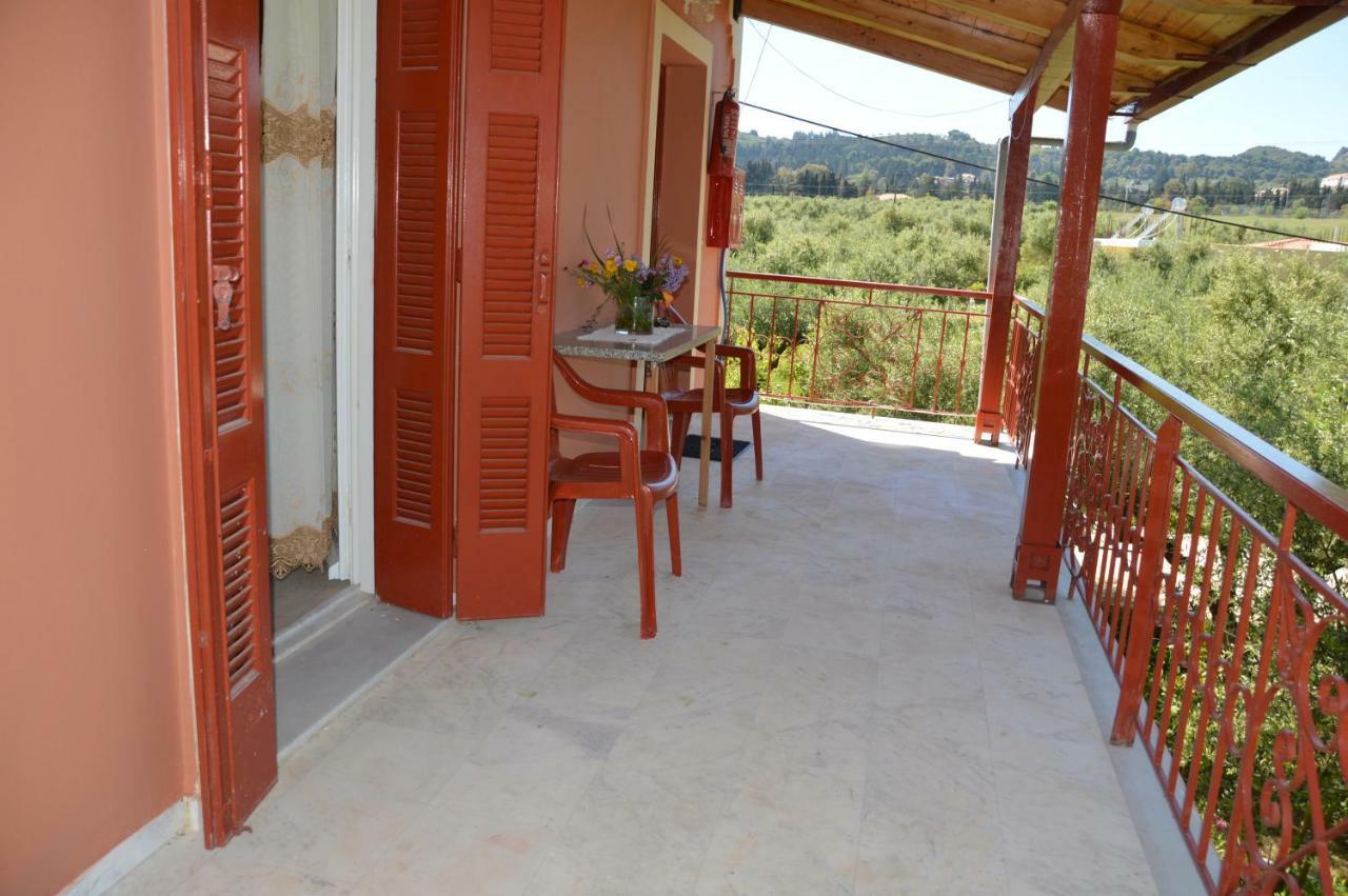 Anemona Apartments And Studios Vasilikí Екстериор снимка
