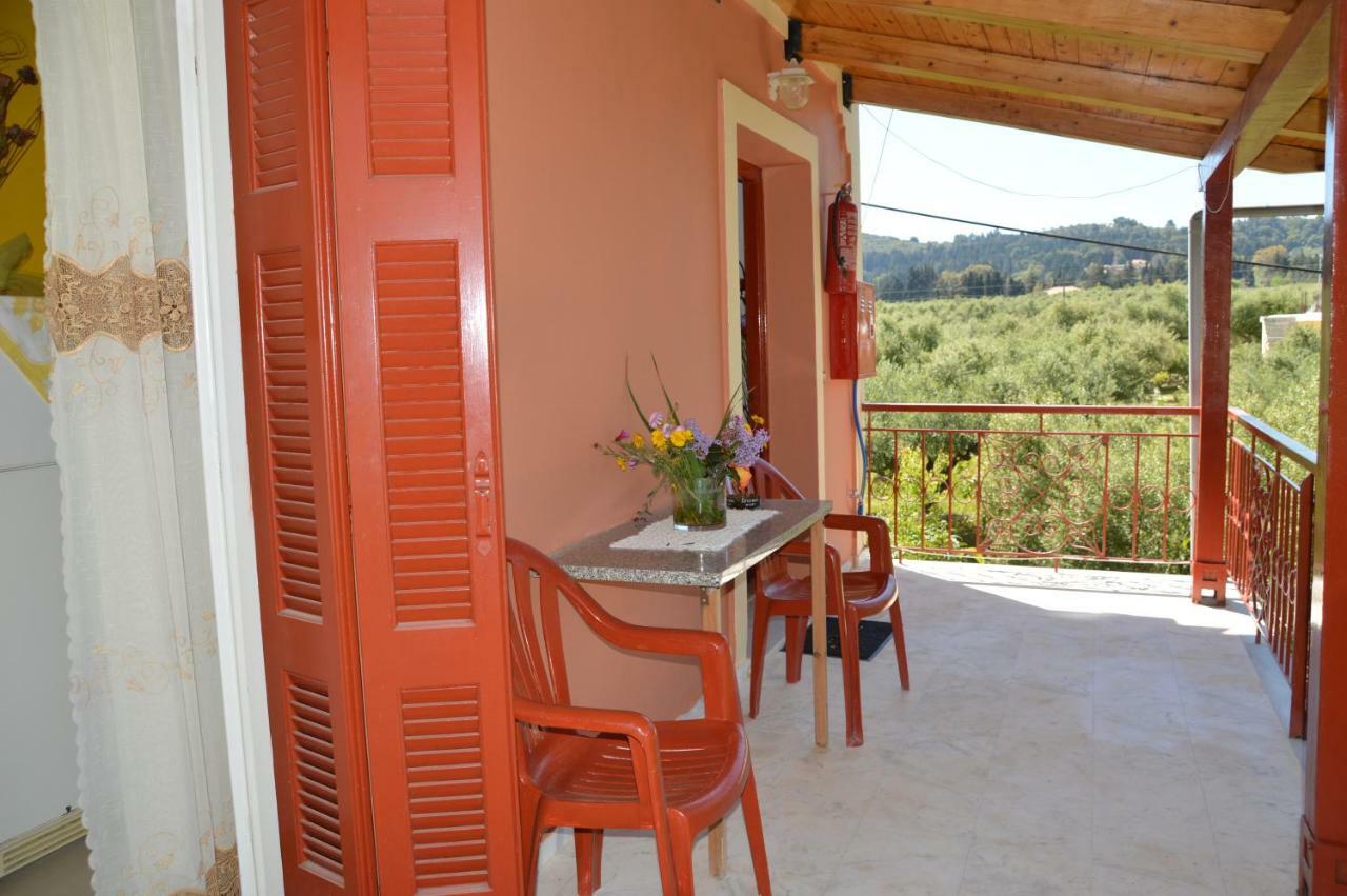 Anemona Apartments And Studios Vasilikí Екстериор снимка