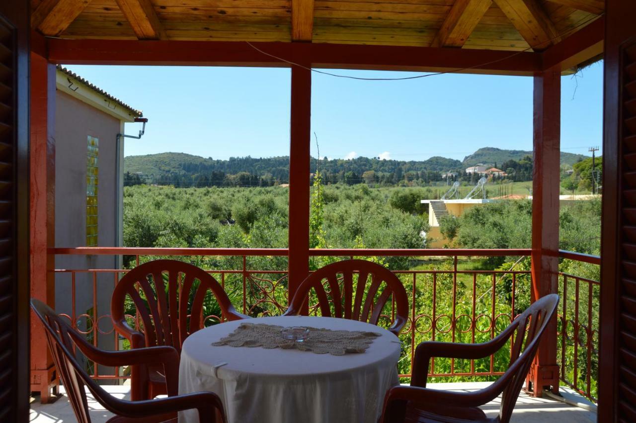 Anemona Apartments And Studios Vasilikí Екстериор снимка